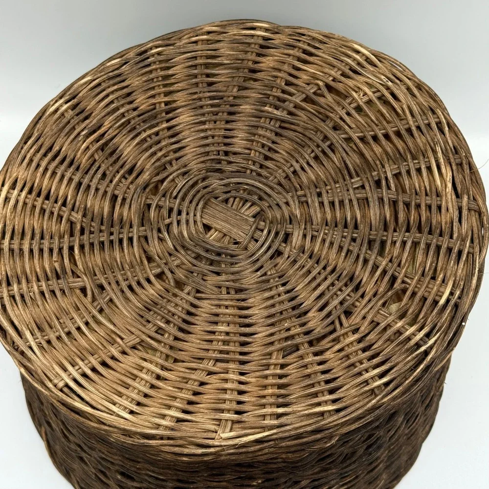 Vintage Round Wicker Sewing Basket Paisley Fabric Lining Dark Brown Storage Lid